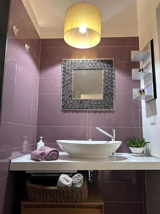 Elegante Appartamento Privato In Palazzo Storico Del XVIII - Pieno Centro Nicosia Exteriör bild
