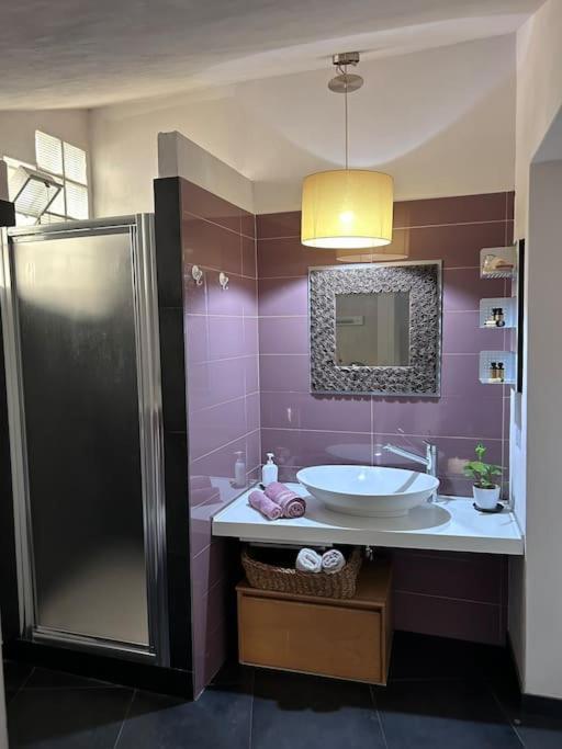 Elegante Appartamento Privato In Palazzo Storico Del XVIII - Pieno Centro Nicosia Exteriör bild