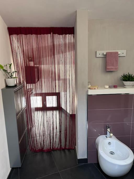 Elegante Appartamento Privato In Palazzo Storico Del XVIII - Pieno Centro Nicosia Exteriör bild