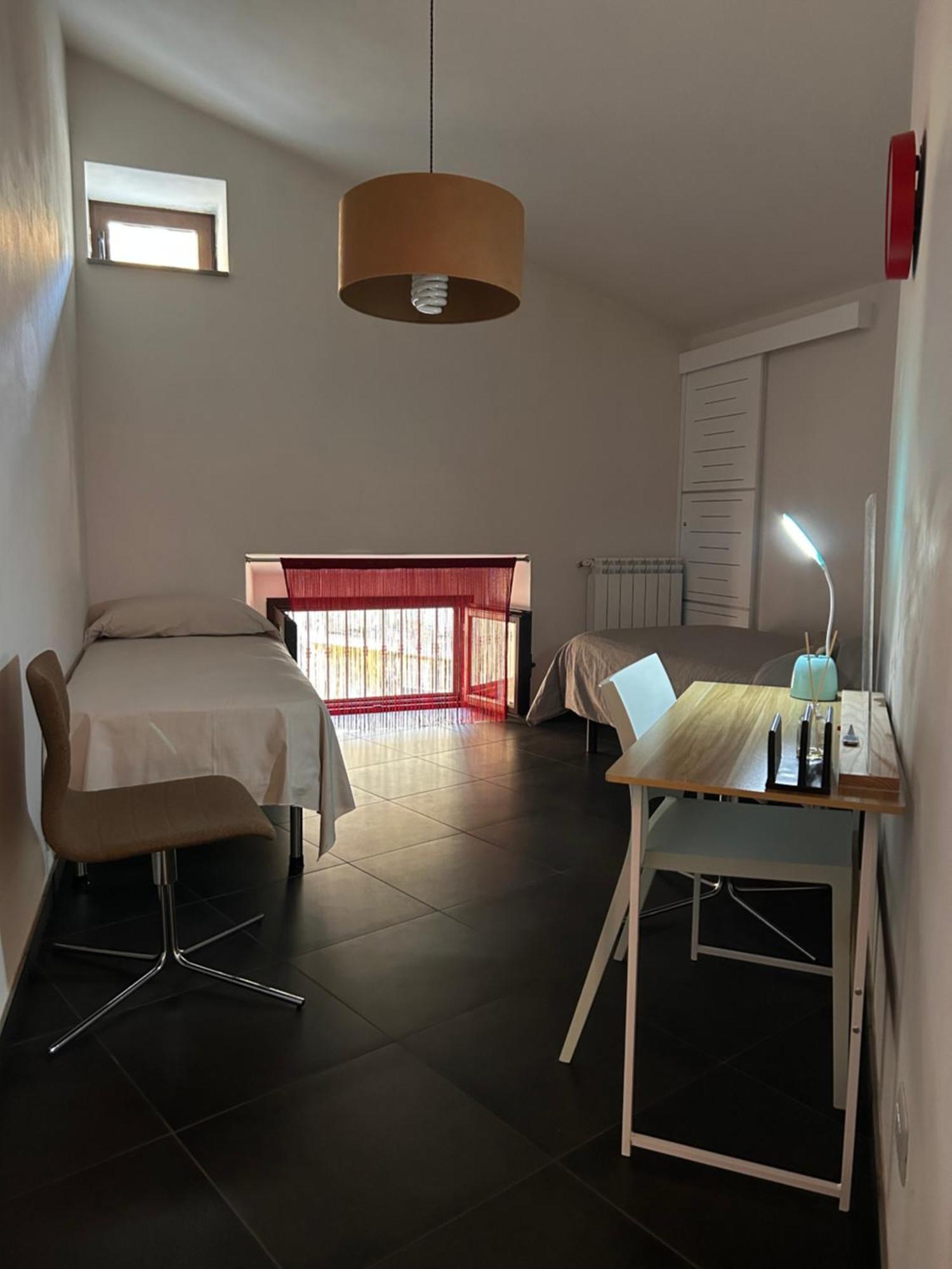 Elegante Appartamento Privato In Palazzo Storico Del XVIII - Pieno Centro Nicosia Exteriör bild