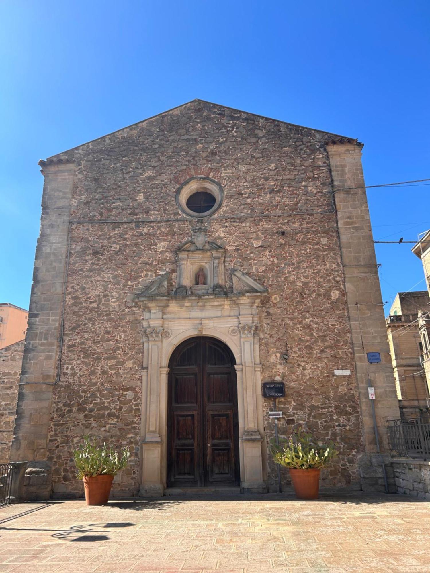 Elegante Appartamento Privato In Palazzo Storico Del XVIII - Pieno Centro Nicosia Exteriör bild